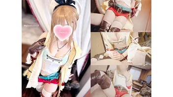 Cosplay Babe Delivers Femdom Handjob and Creampies
